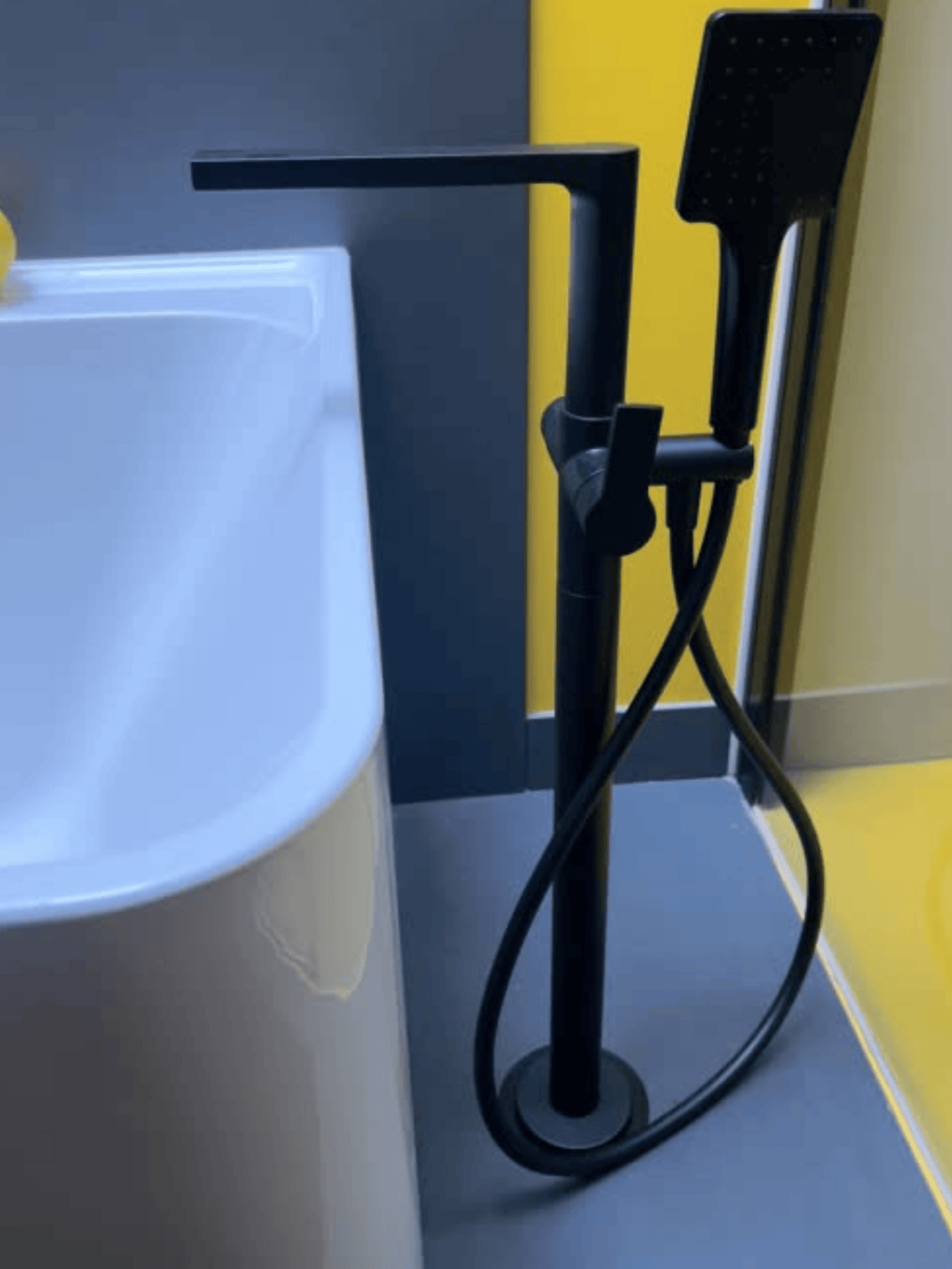 INFINITY MITIGEUR LAVABO HAUT + VIDAGE PUSH OPEN NOIR 